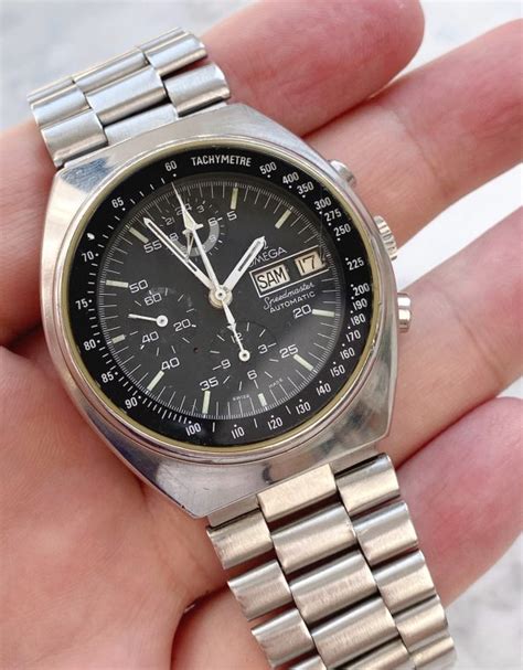 omega speedmaster 1760012 specs